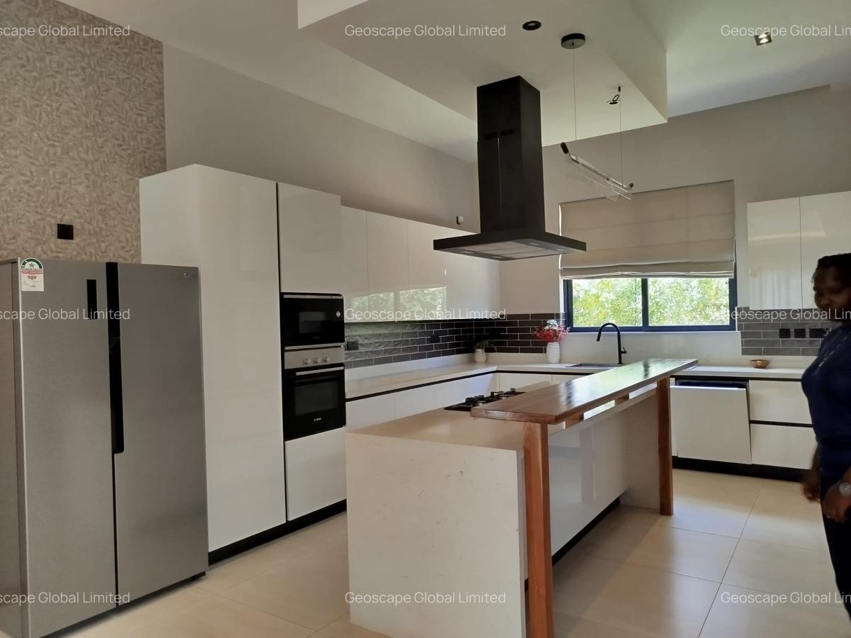 4 Bed House with En Suite in Loresho - 5