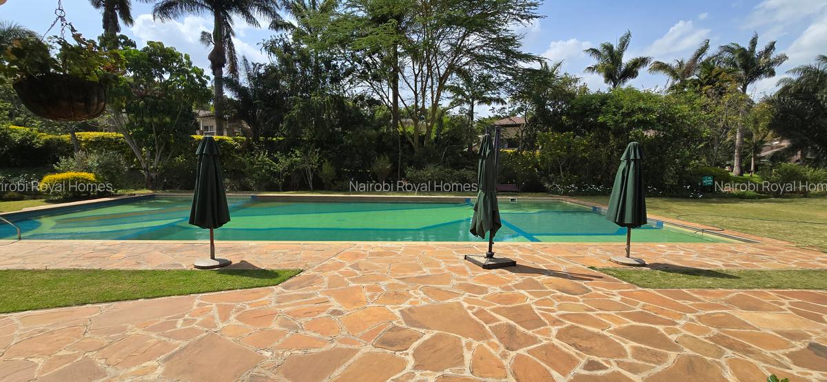 4 Bed House with En Suite at Magnolia Lakeside - 13