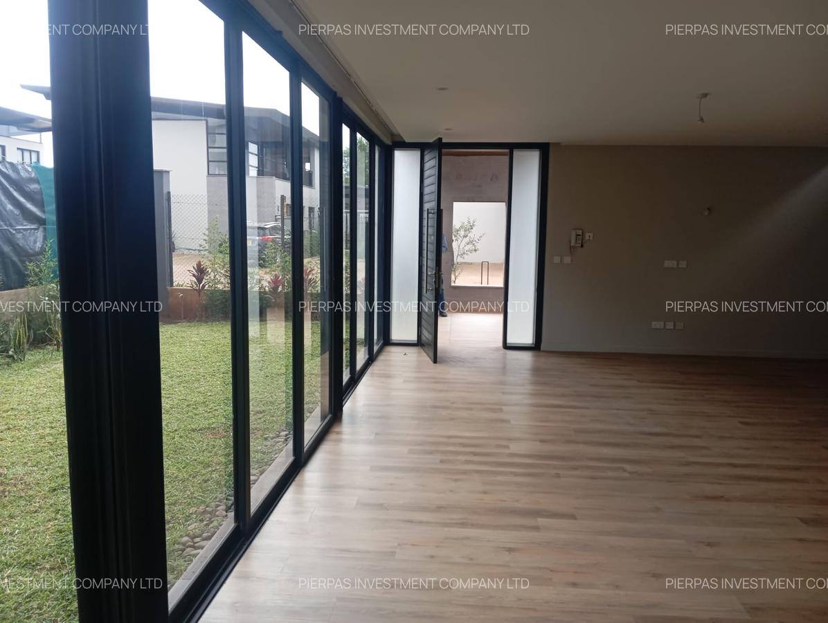 4 Bed Townhouse with En Suite in Kiambu Road - 7