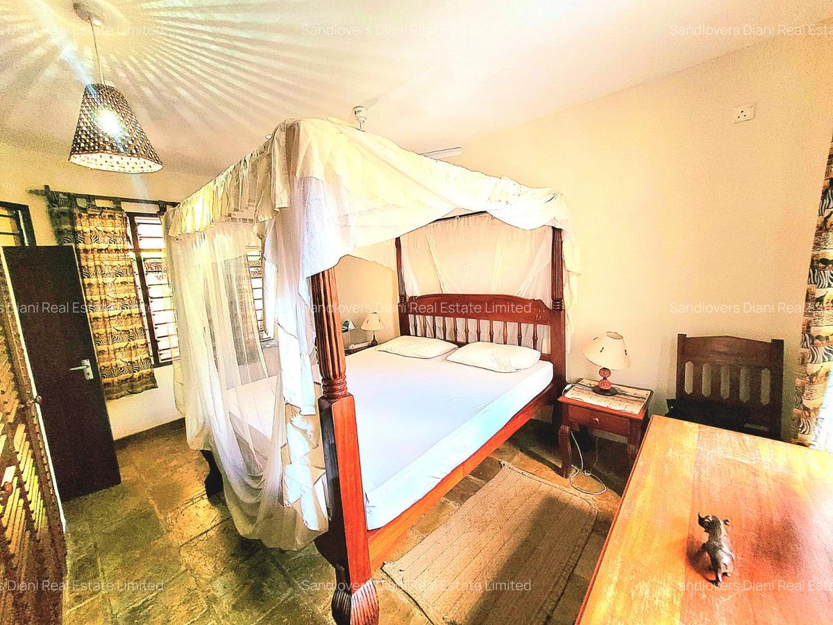 Furnished 2 Bed Apartment with En Suite in Diani - 6