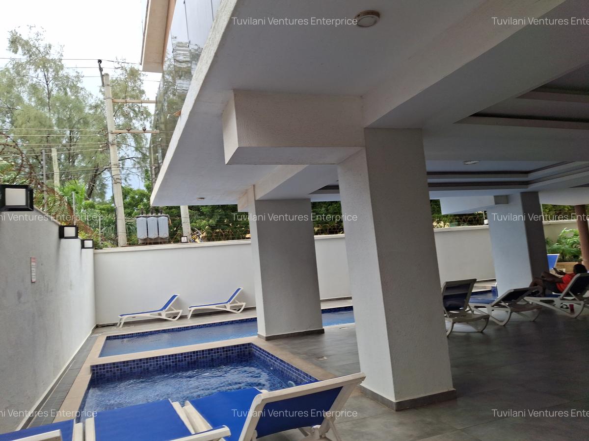 Serviced 3 Bed Apartment with En Suite at Nyali Mombasa - 16