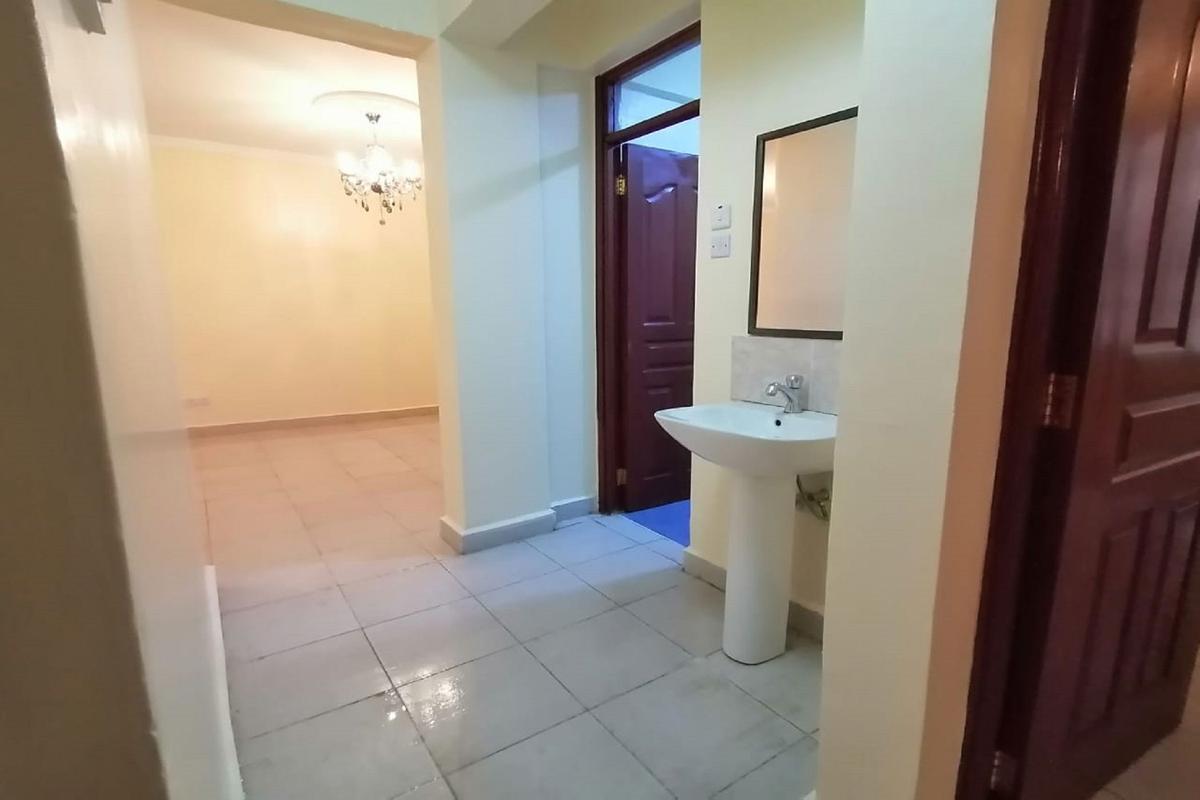 3 Bed Apartment with En Suite in Syokimau - 18