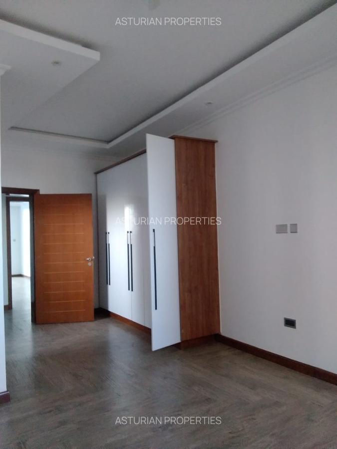 3 Bed Apartment with En Suite in Kileleshwa - 5