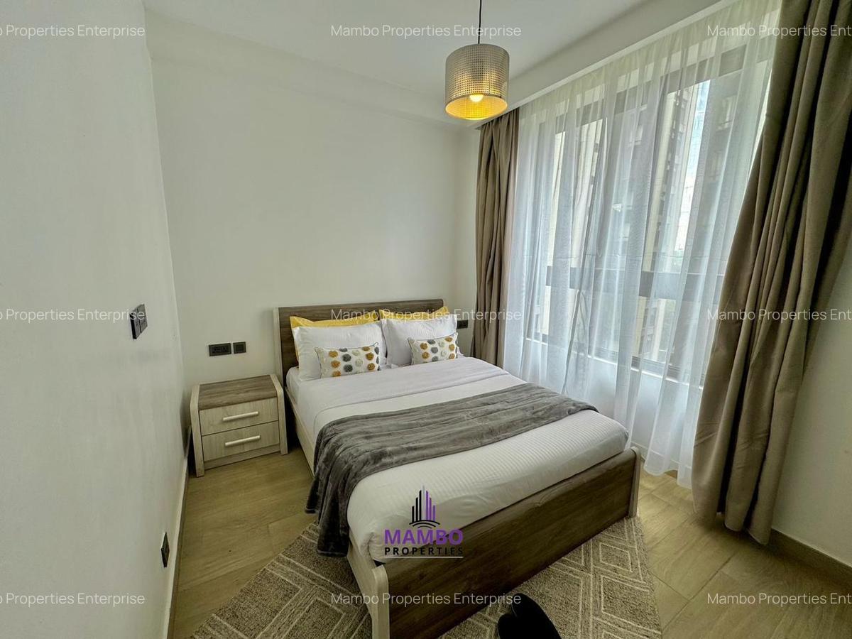 Serviced 3 Bed Apartment with En Suite at Riverside Drive - 12