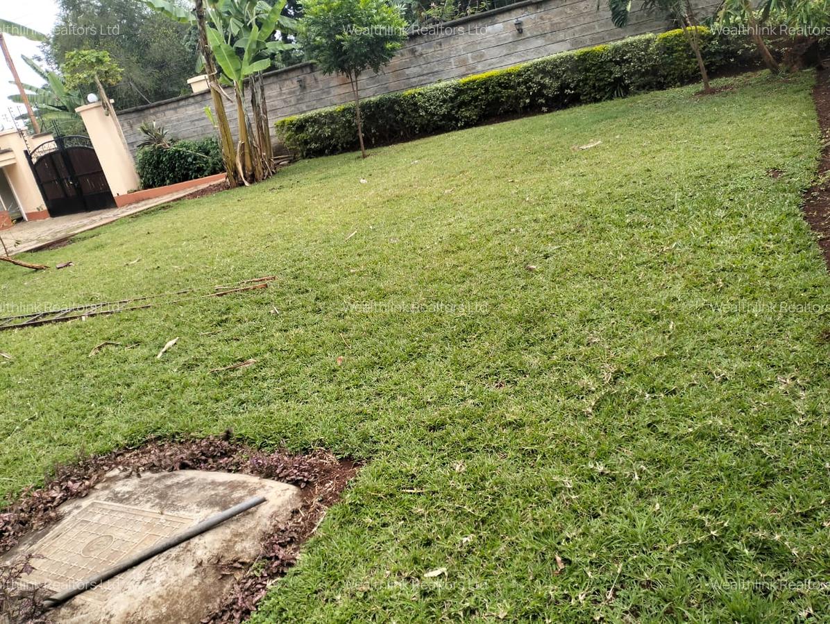 4 Bed Townhouse with En Suite at Lonetree - 14