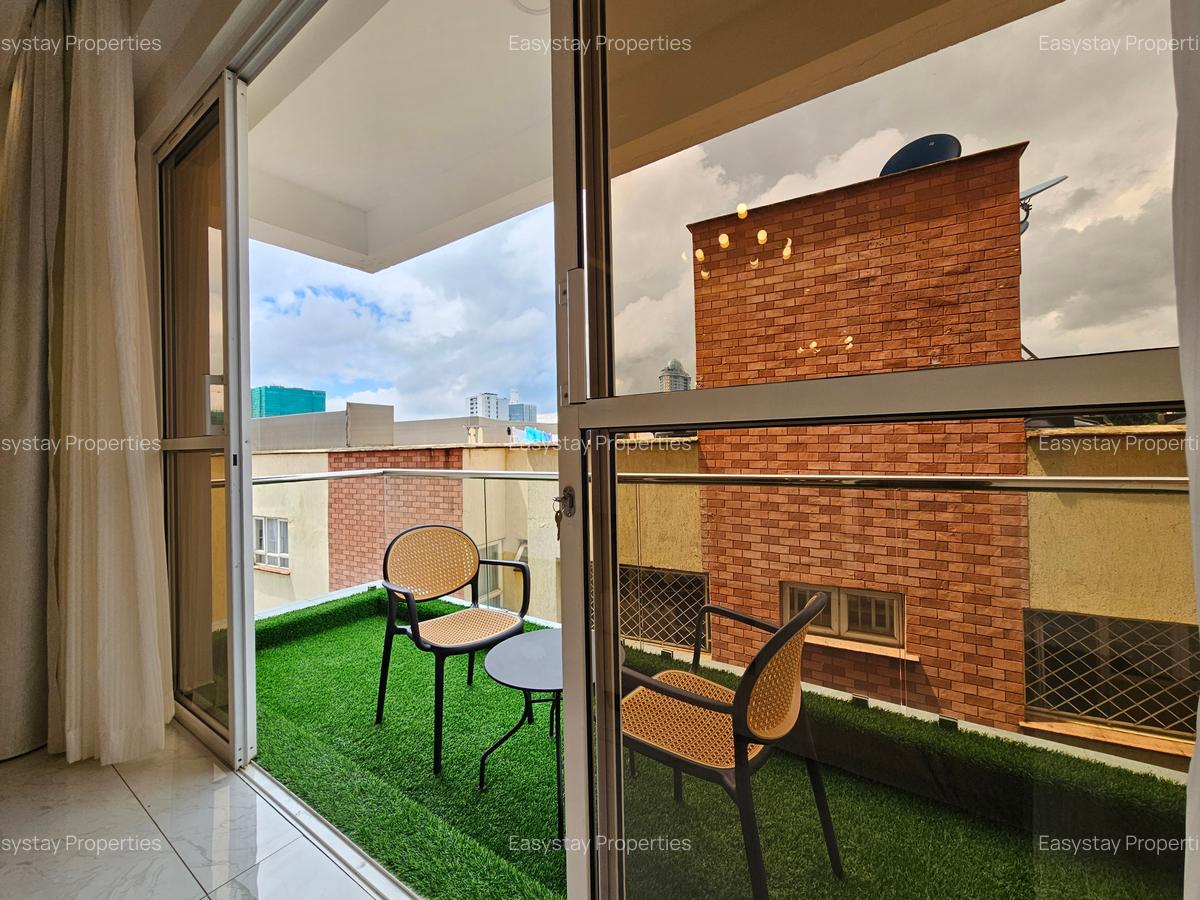 Furnished 2 Bed Apartment with En Suite in Brookside - 2