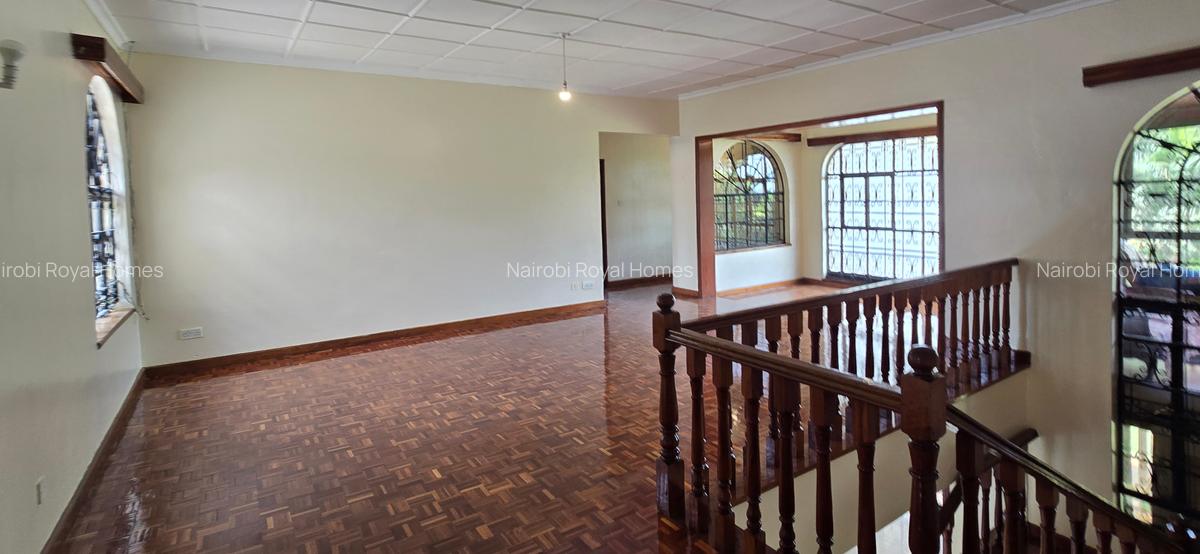 4 Bed Townhouse with En Suite at Lavington Green - 20