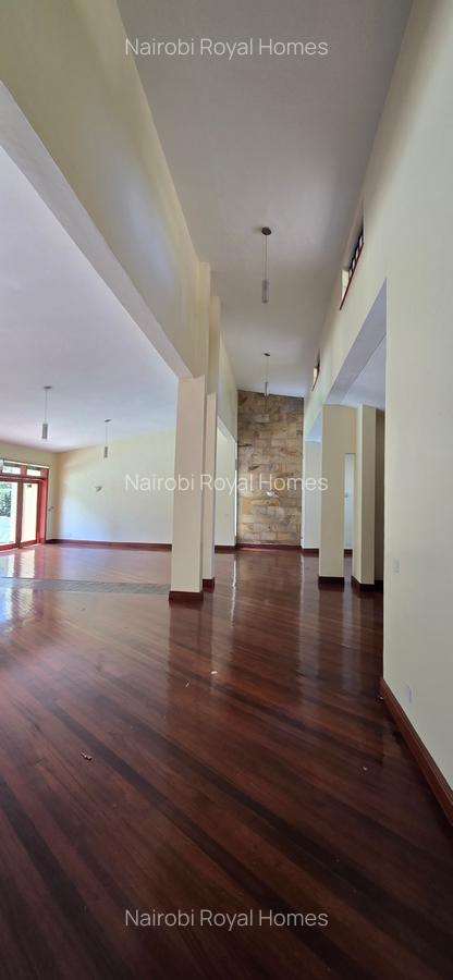 4 Bed House with En Suite at Runda Road - 18