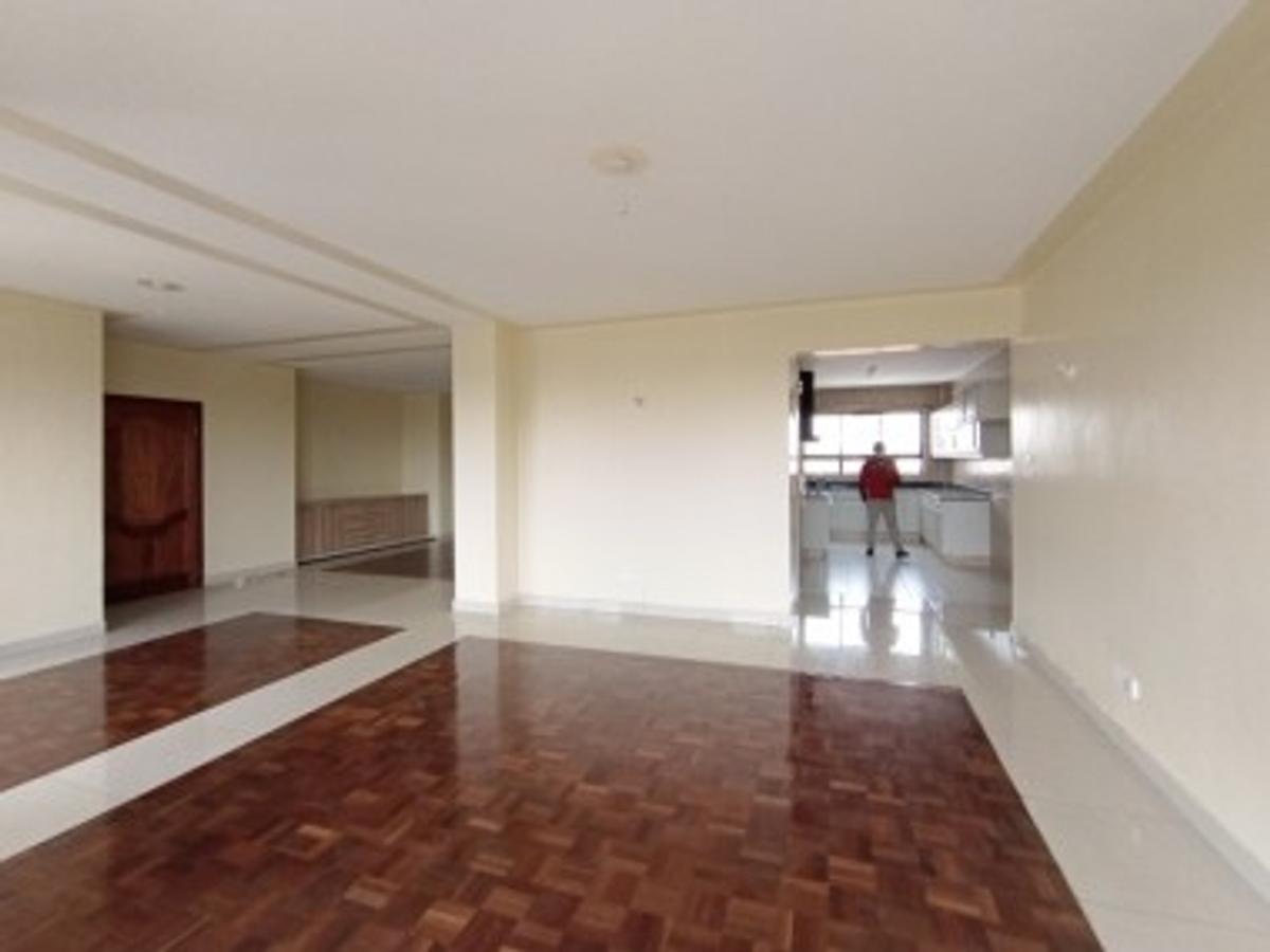 3 Bed Apartment with En Suite at Kilimani Estate - 6