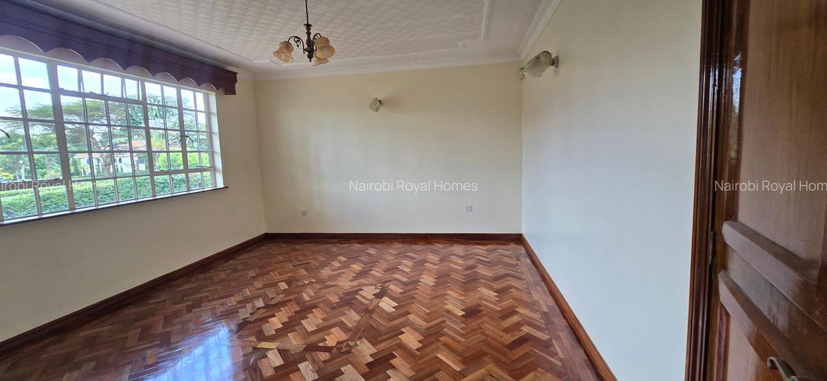 5 Bed House with En Suite at Runda Road - 8