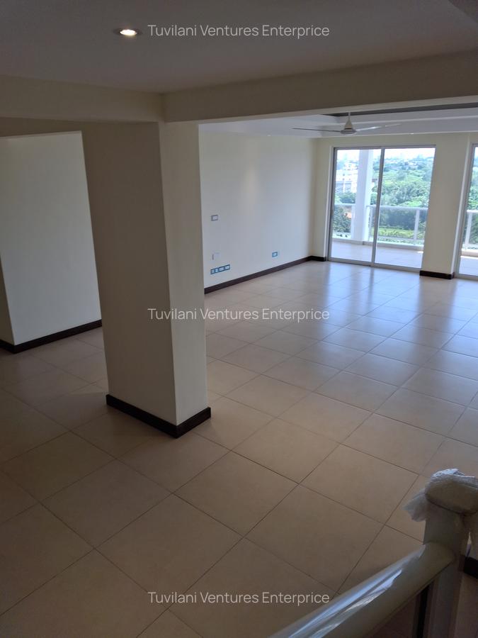 Serviced 3 Bed Apartment with En Suite at Nyali Mombasa - 19