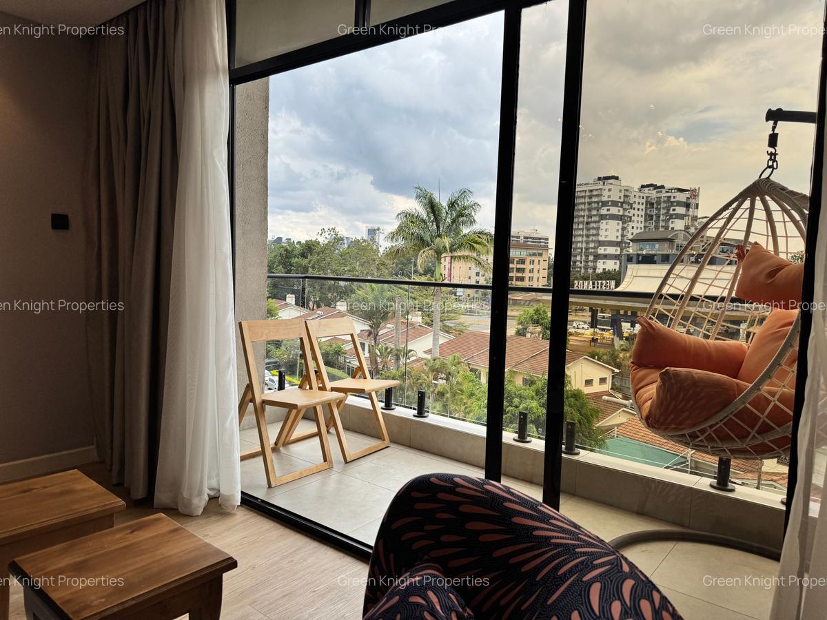 Serviced 2 Bed Apartment with En Suite in Westlands Area - 5