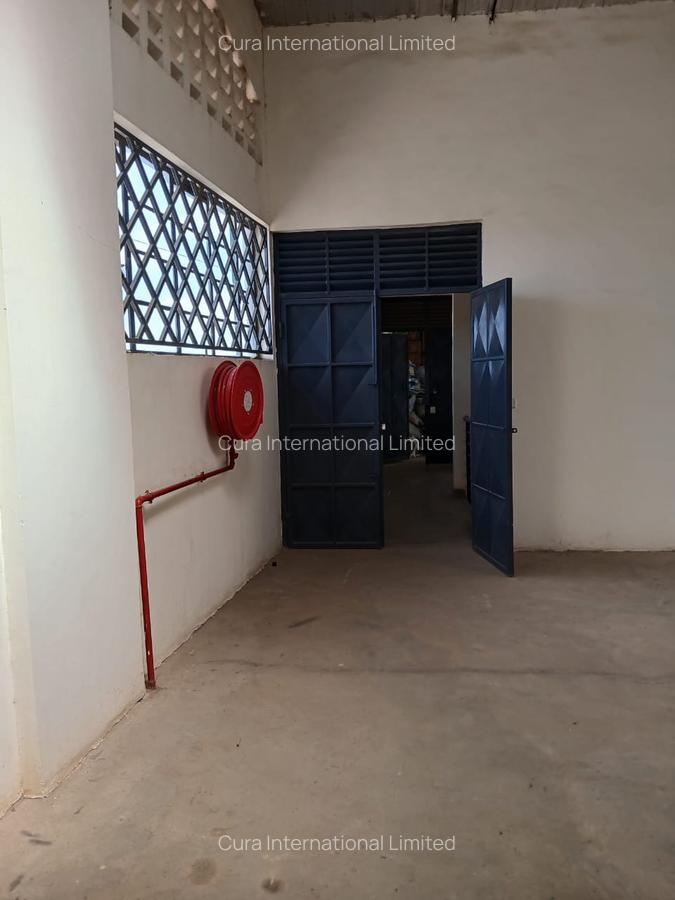 5,670 ft² Warehouse in Ruaraka - 9