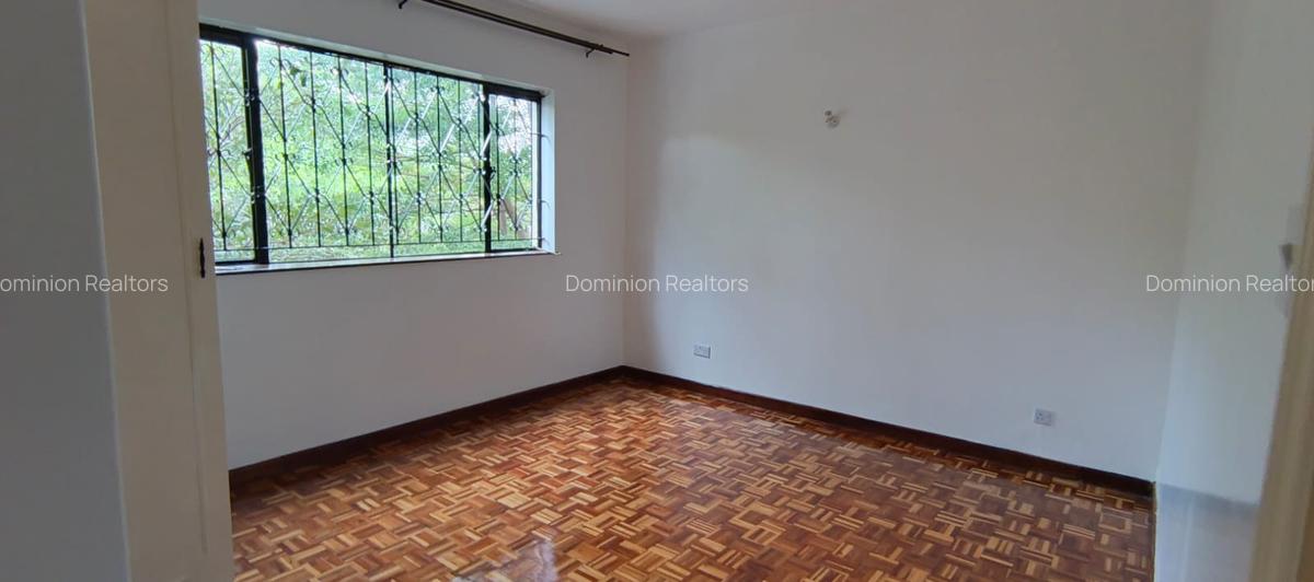 3 Bed Apartment with En Suite at Githunguri Road - 10