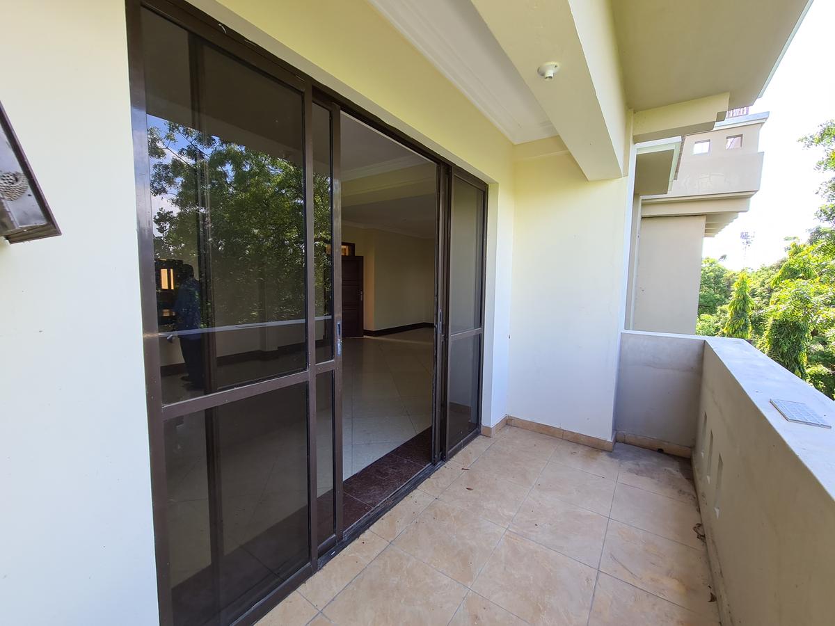 3 Bed Apartment with En Suite in Nyali Area - 3