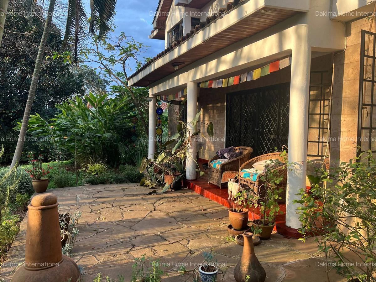 5 Bed Townhouse with En Suite in Runda - 13