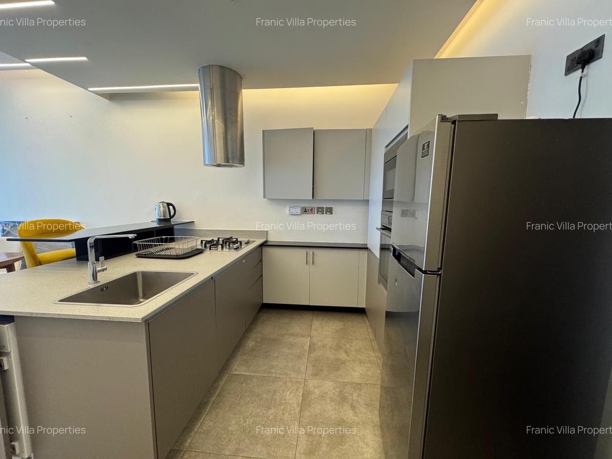 Serviced 1 Bed Apartment with En Suite at Church Road - 8