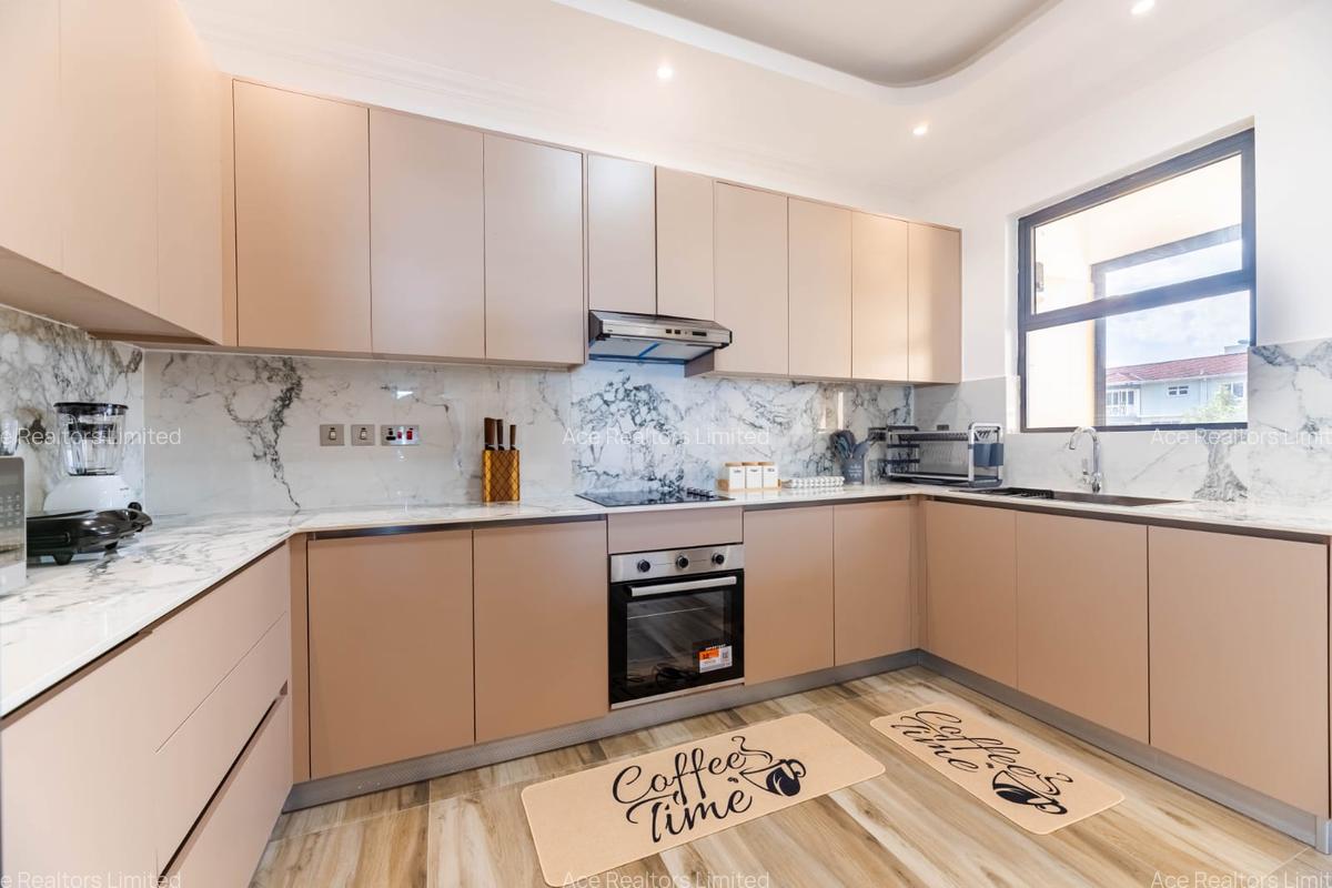 Furnished 2 Bed Apartment with En Suite at Brookside Close - 2