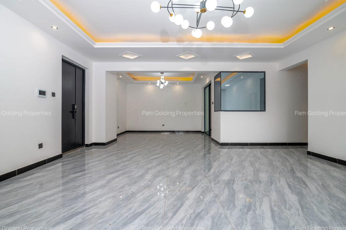 Furnished 4 Bed Apartment with En Suite in Kileleshwa - 2