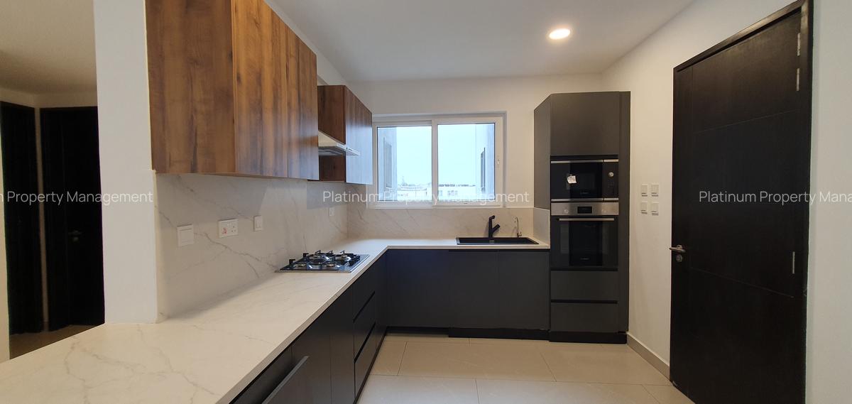 2 Bed Apartment with En Suite in General Mathenge - 3