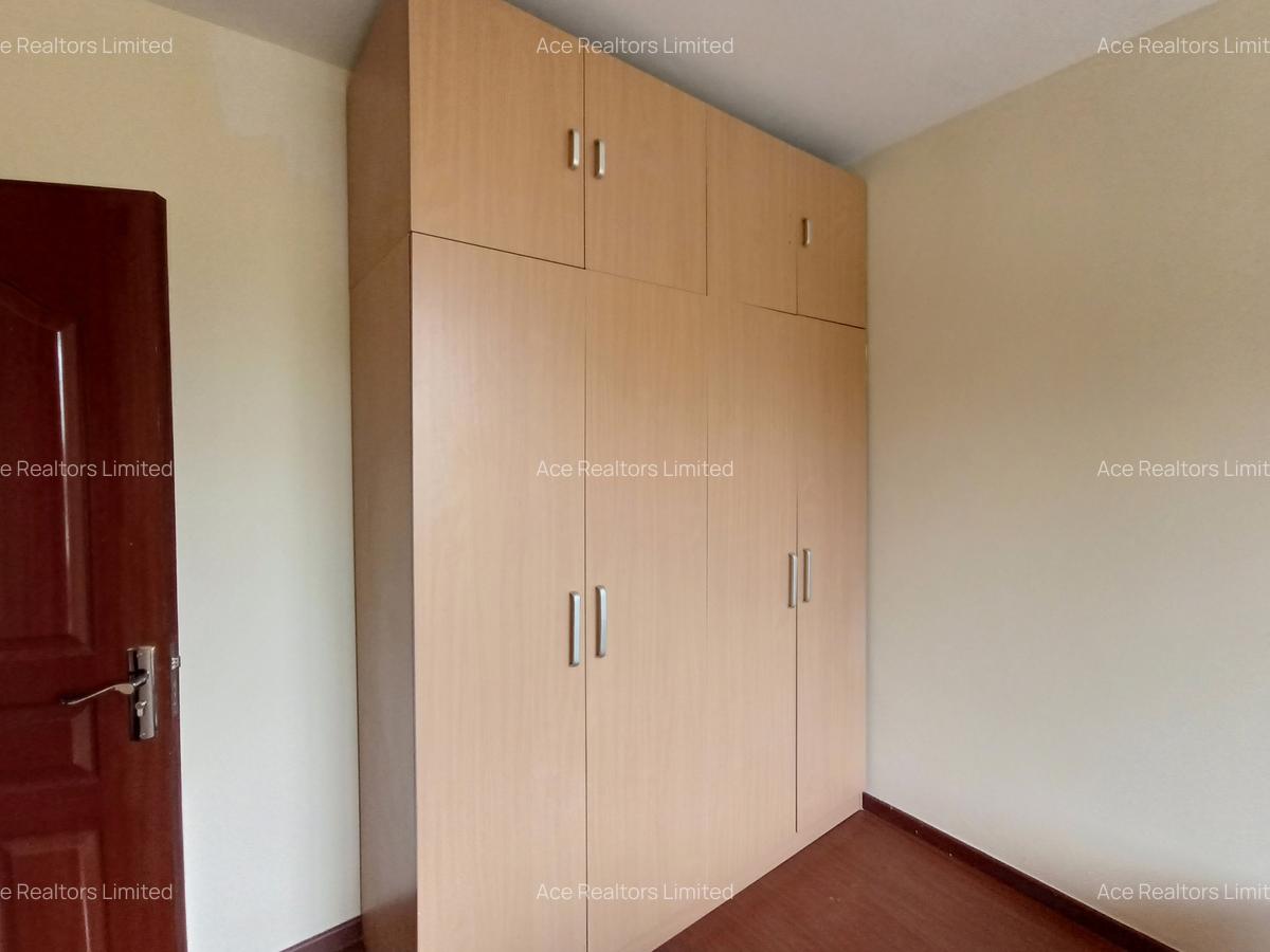 3 Bed Apartment with En Suite at Kilimani Estate Nairobi - 6