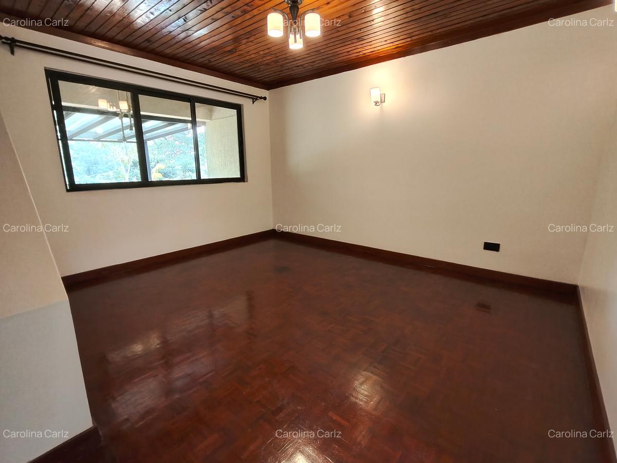 4 Bed House with En Suite at Loresho - 8