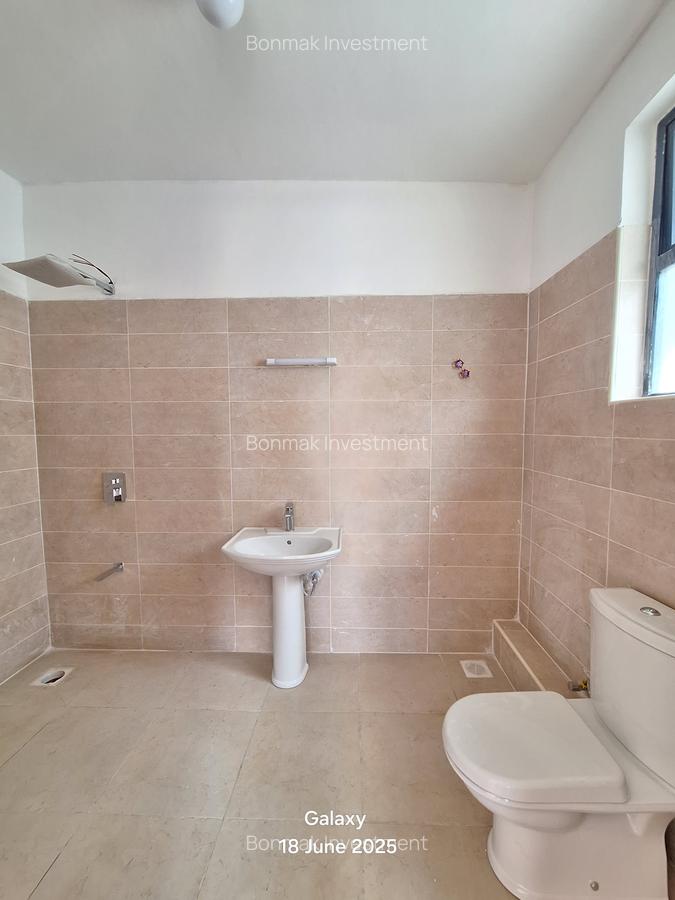 5 Bed Townhouse with En Suite at Convent Drive - 18