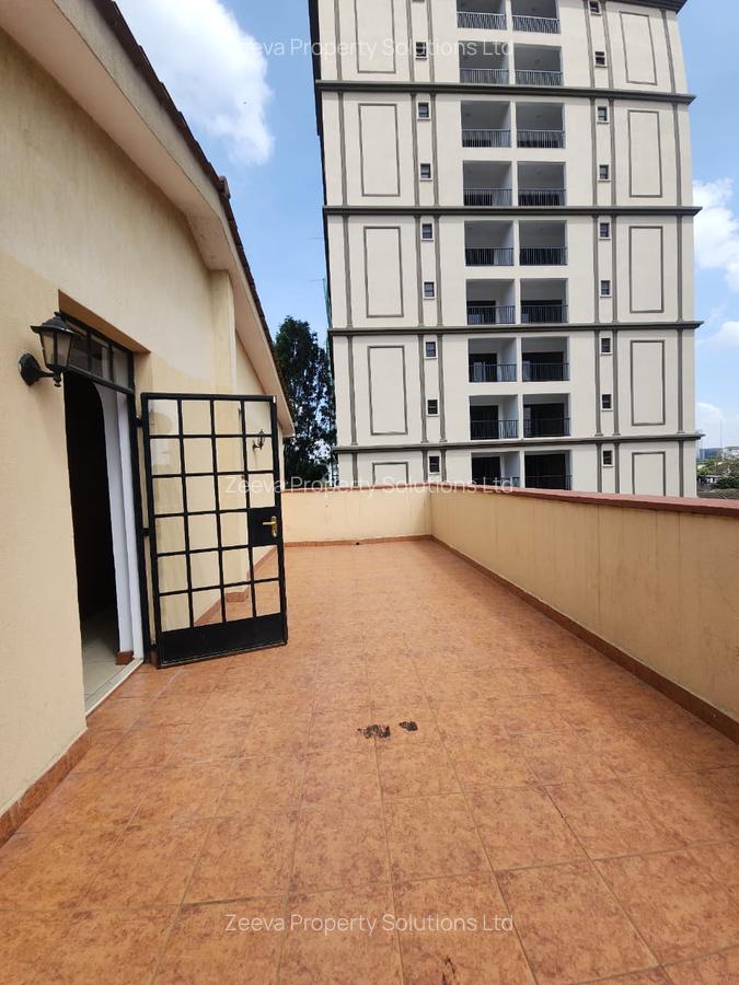 2 Bed Apartment with En Suite in Westlands Area - 8