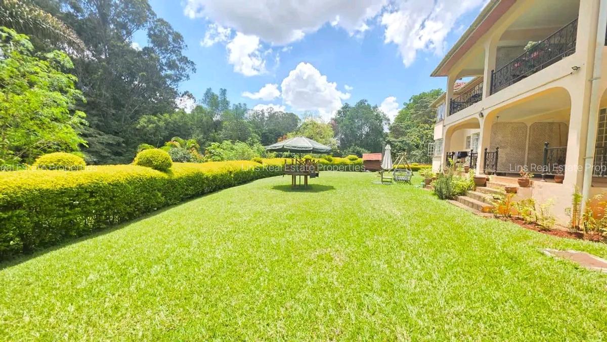 3 Bed Townhouse with En Suite in Spring Valley - 1