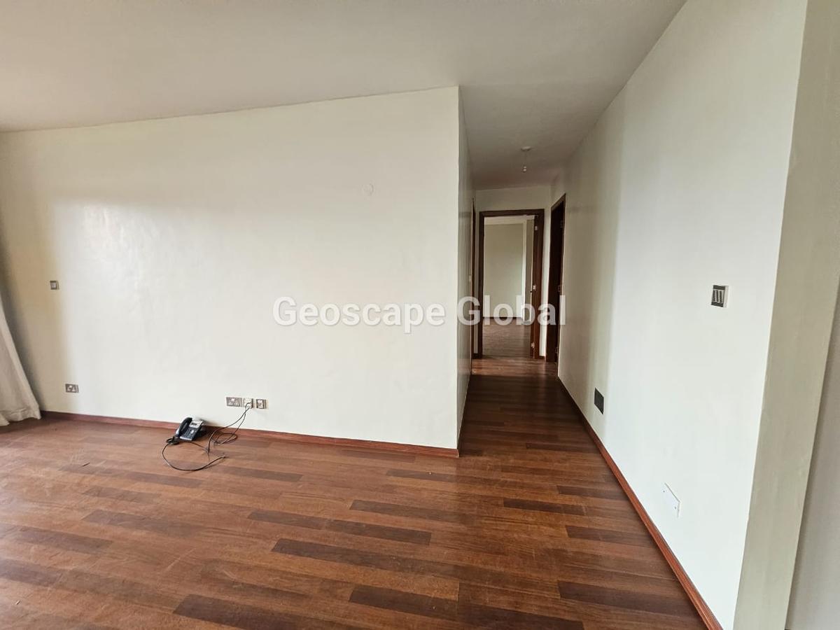 3 Bed Apartment with En Suite in Westlands Area - 10