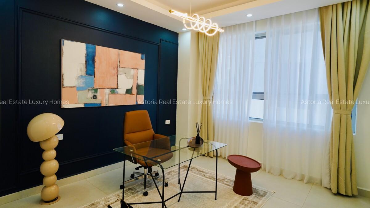 4 Bed Apartment with En Suite at 2026-510 - 6
