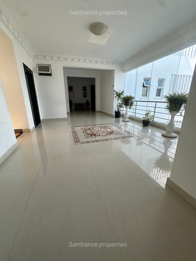 3 Bed Apartment with En Suite at Kenyatta Road - 2