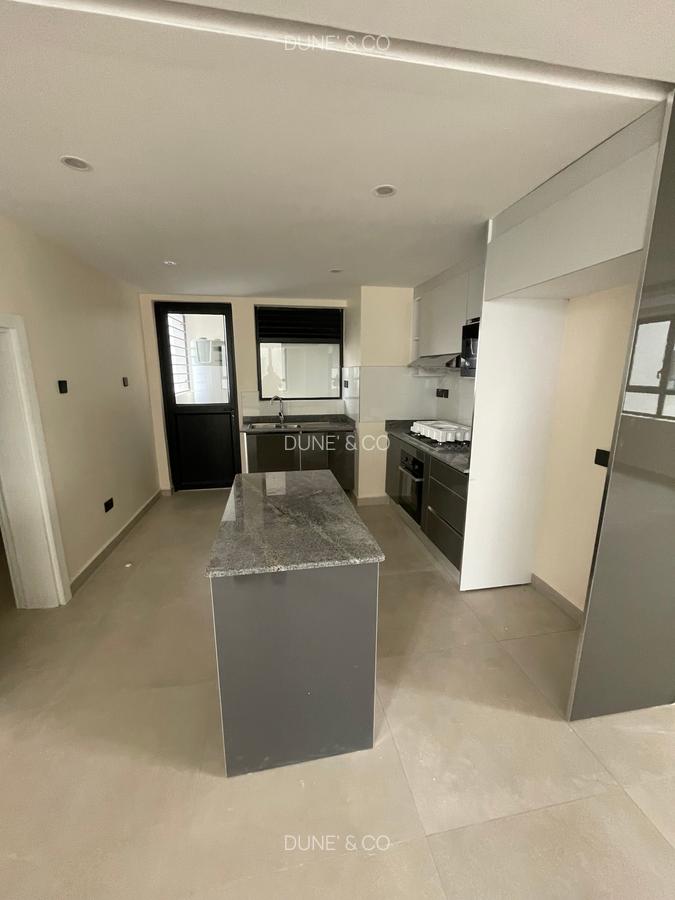 4 Bed Apartment with En Suite in Westlands Area - 6