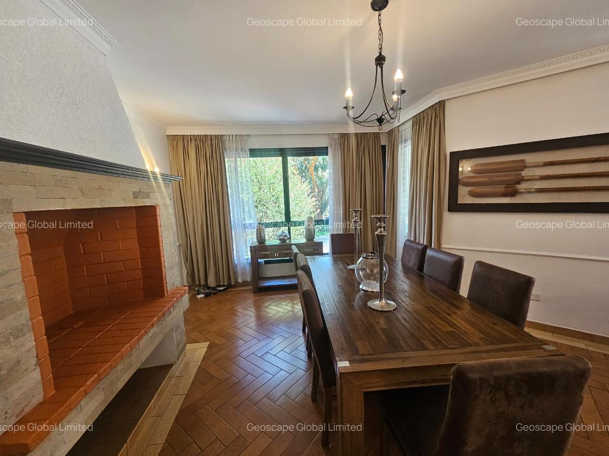 4 Bed Townhouse with En Suite in Spring Valley - 5