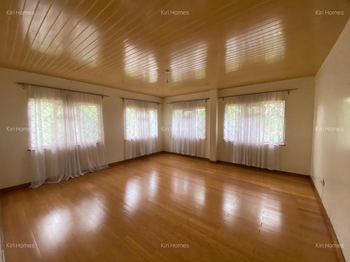 4 Bed Townhouse with En Suite in Runda - 2