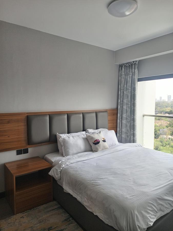 Serviced 2 Bed Apartment with En Suite in Westlands Area - 8