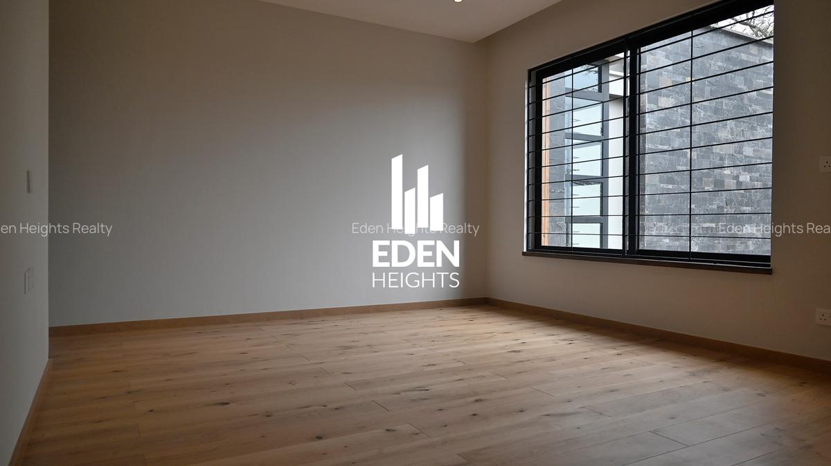 4 Bed Townhouse with En Suite in Loresho - 14