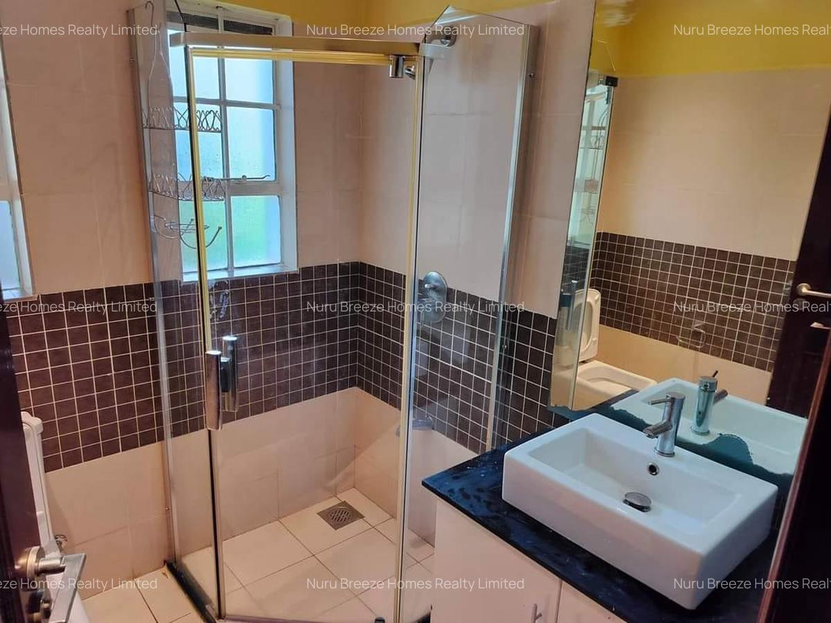 5 Bed Townhouse with En Suite in Runda - 5