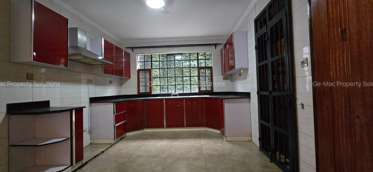 4 Bed House with En Suite in Kiambu Road - 7
