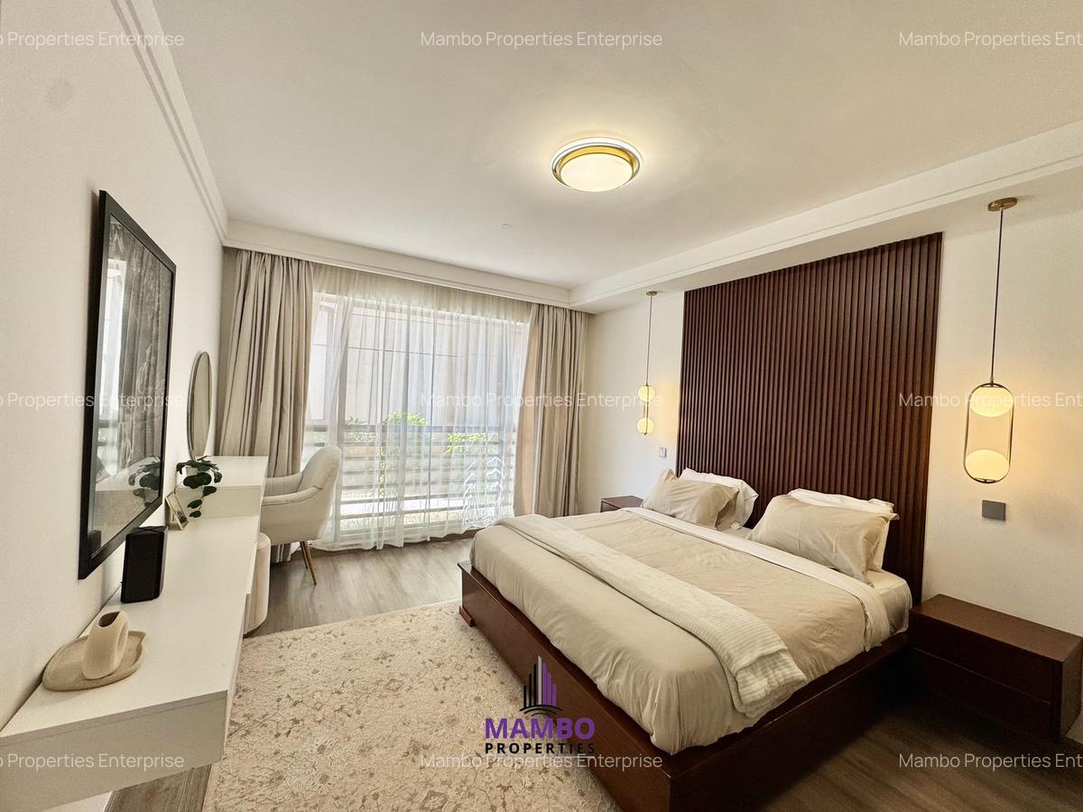 Furnished 3 Bed Apartment with En Suite at Riverside Drive - 16