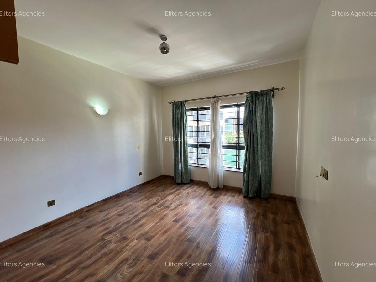 2 Bed Apartment with En Suite at Raphta Road - 11