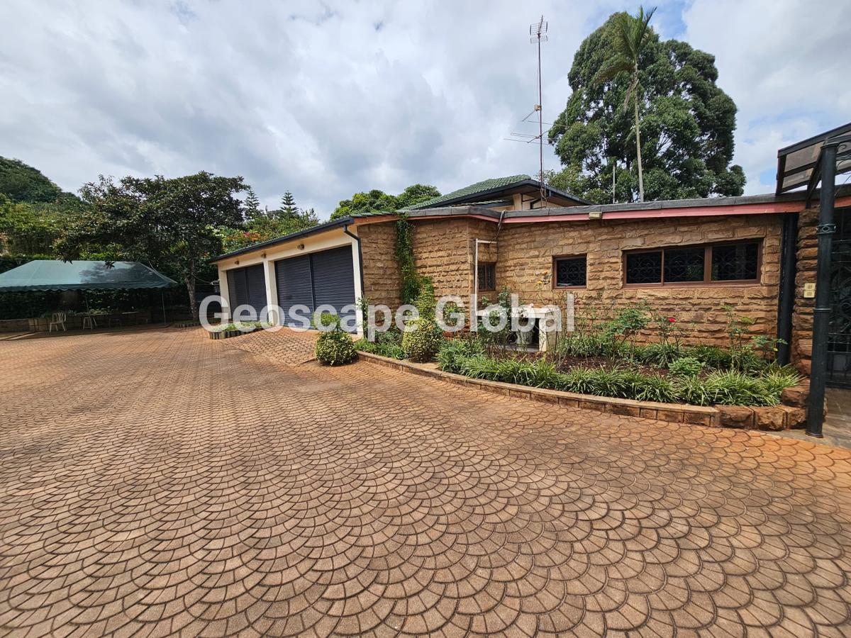 5 Bed House with En Suite in Kitisuru - 9