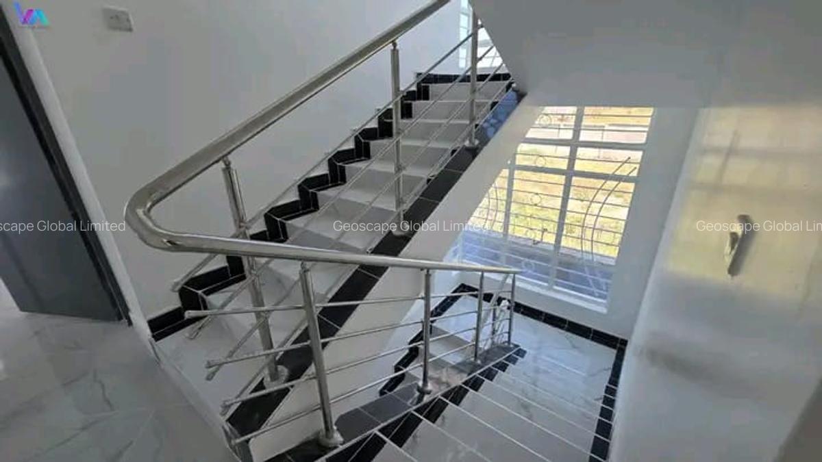 4 Bed Townhouse with En Suite in Kitengela - 5