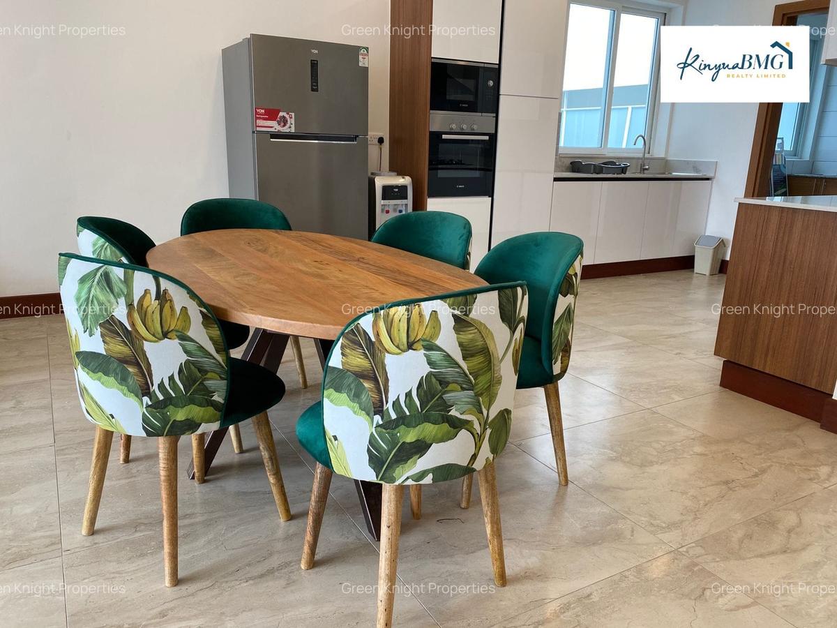 Serviced 2 Bed Apartment with En Suite in Parklands - 6