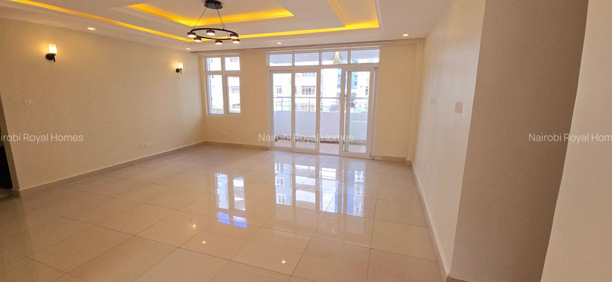 3 Bed Apartment with En Suite at Lavington Hatheru - 9