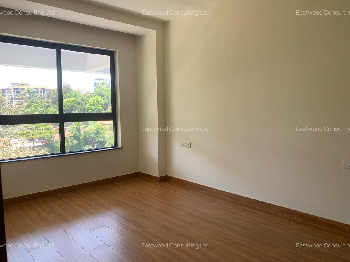 1 Bed Apartment with En Suite at Riverside Drive - 7