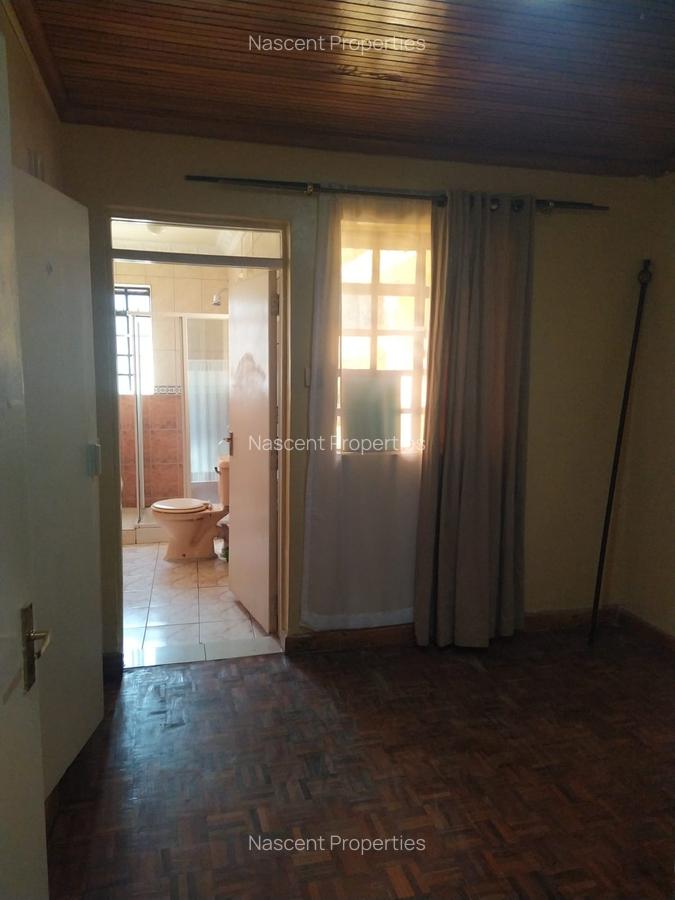 5 Bed House with En Suite in Loresho - 14