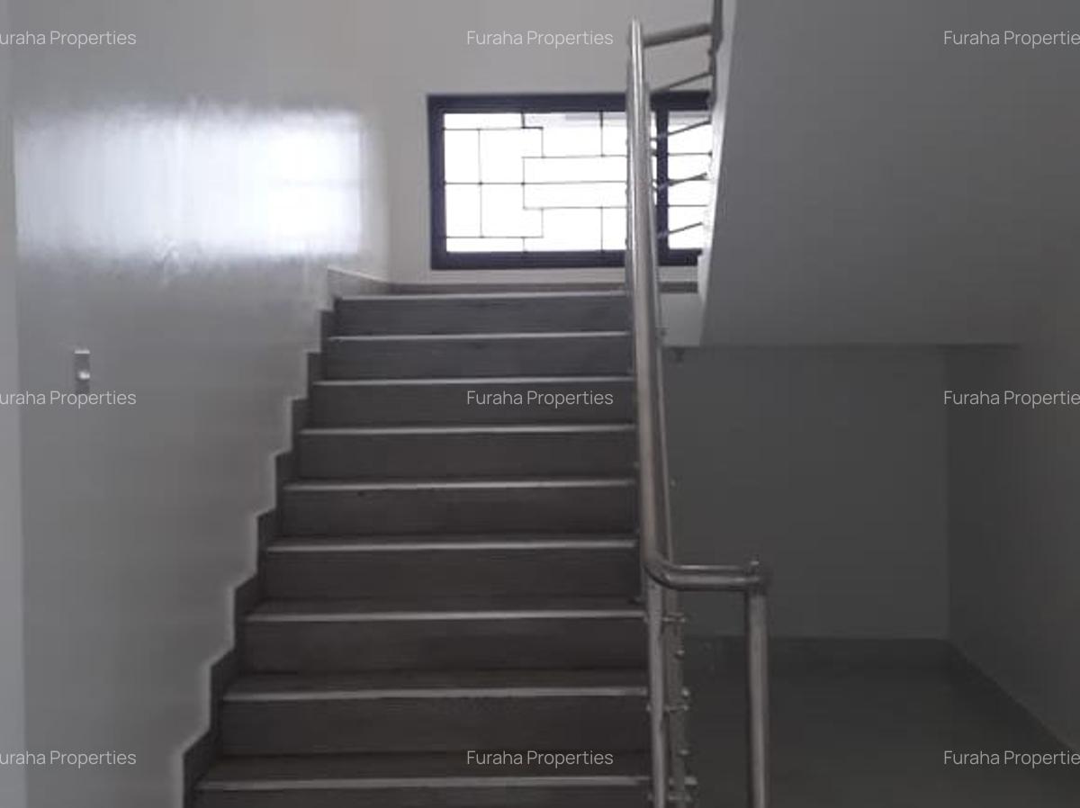 4 Bed Apartment with En Suite in Mombasa CBD - 6