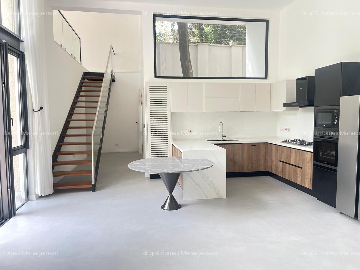 2 Bed Townhouse with En Suite in Lavington - 5