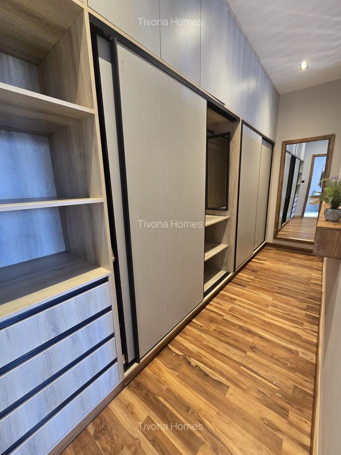 5 Bed Townhouse with En Suite in Loresho - 5